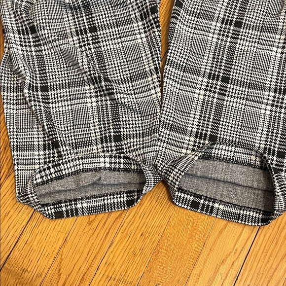 Ava & Viv 1X Women’s Black and White plaid dress Pants, Warm - Picture 10 of 10